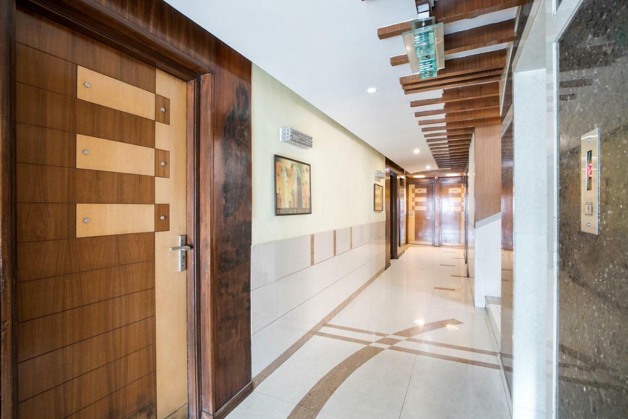 Capital O 978 Marshall The Hotel Ahmedabad Ngoại thất bức ảnh