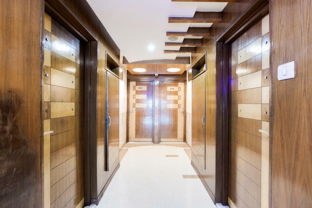 Capital O 978 Marshall The Hotel Ahmedabad Ngoại thất bức ảnh